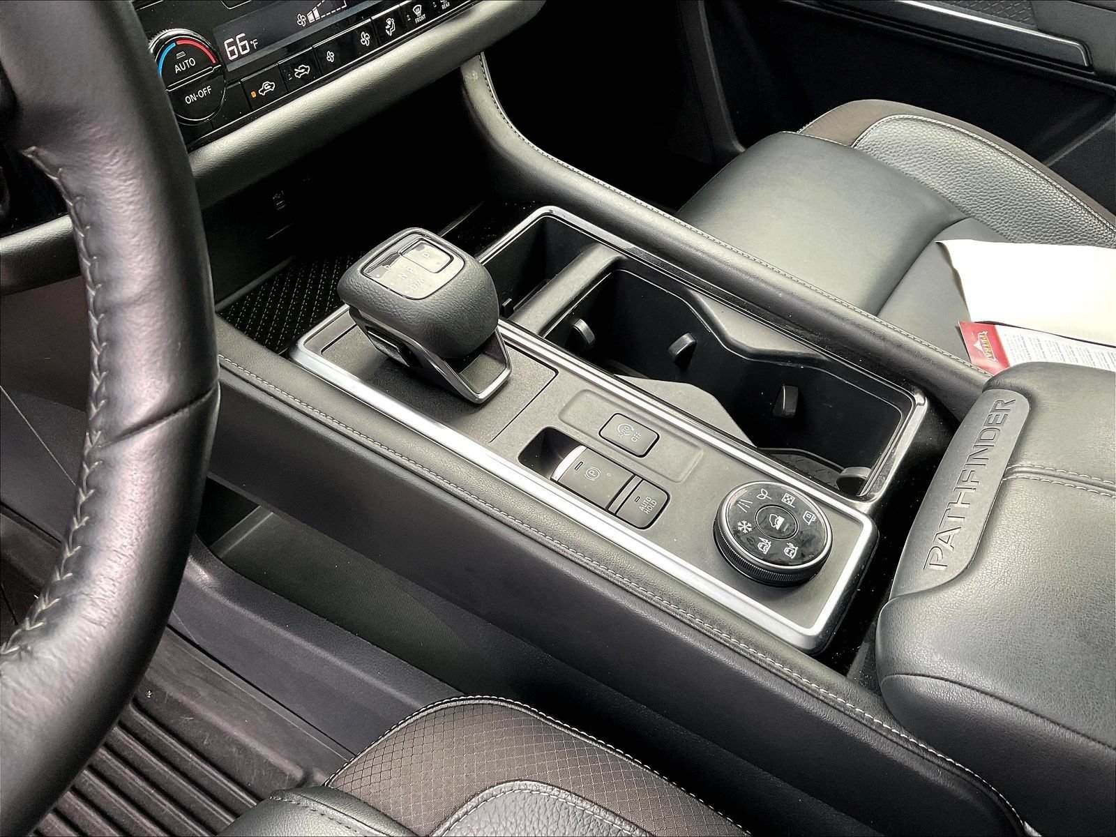Certified 2022 Nissan Pathfinder SL AWD/4WD image 19