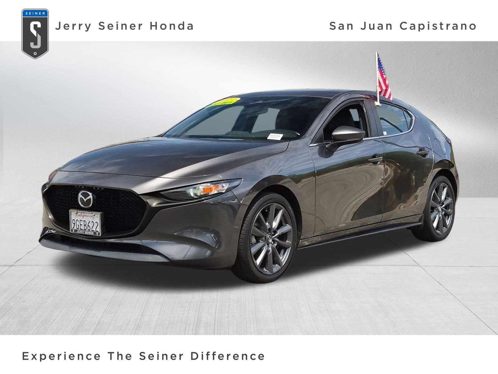 Used 2023 MAZDA MAZDA3 s FWD image 1