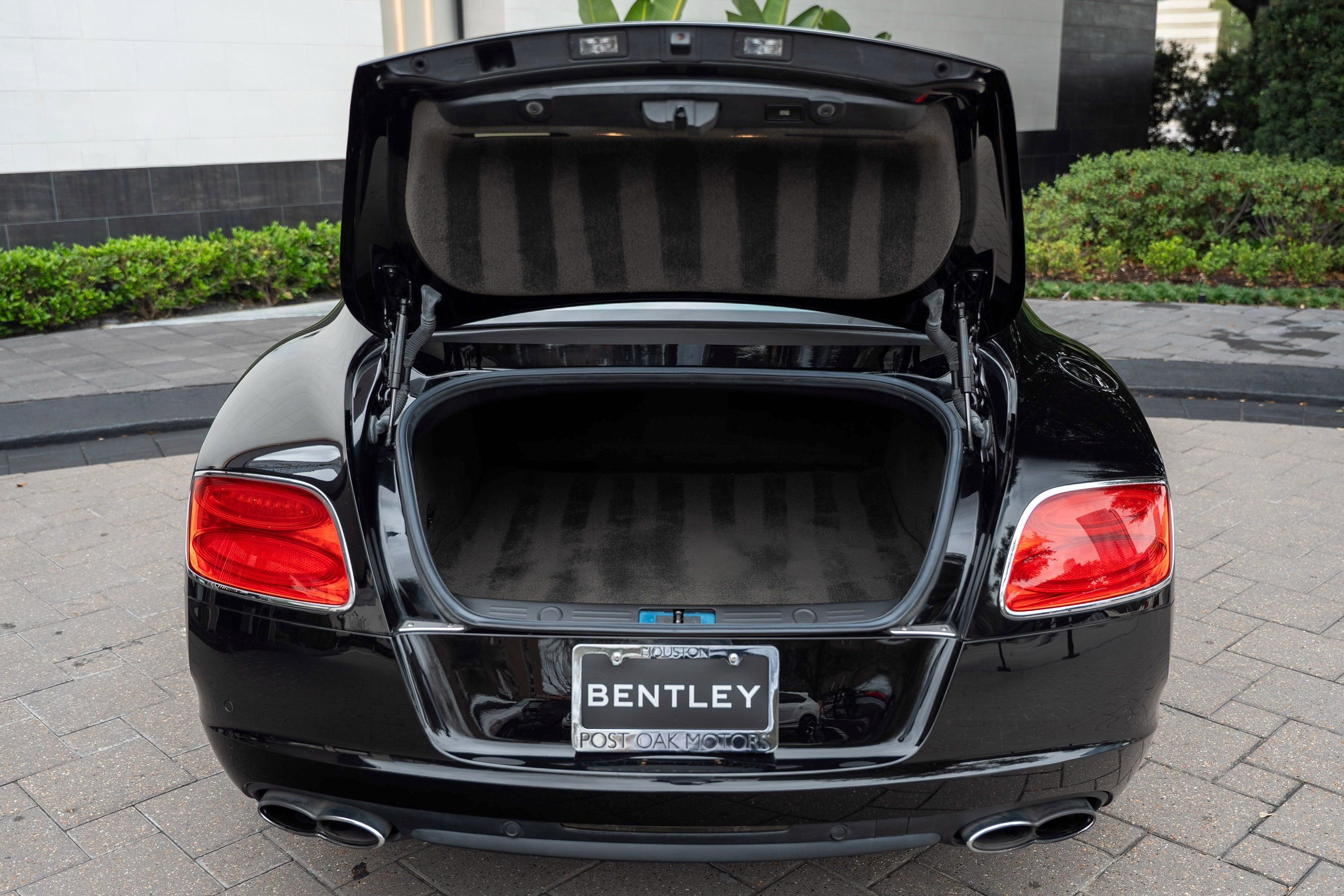 Used 2014 Bentley Continental GT image 44