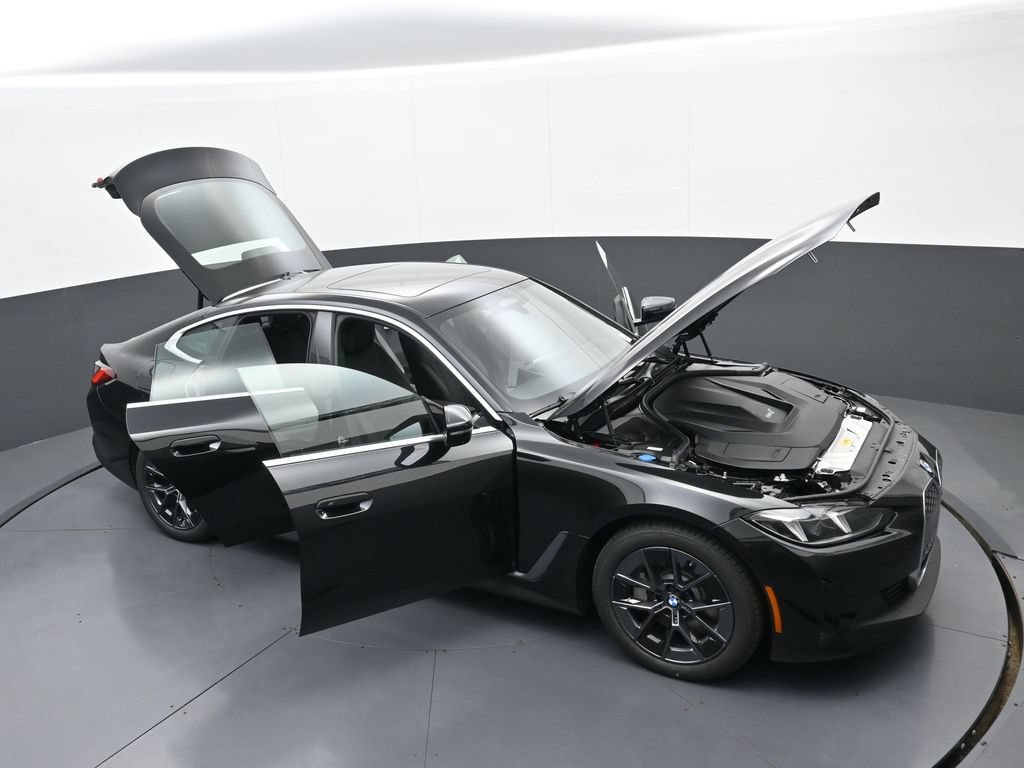 New 2026 BMW i4 xDrive40i w/ Premium Package AWD/4WD image 38