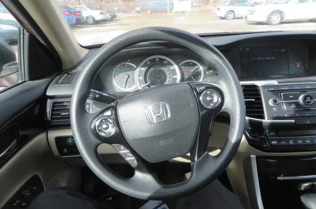 Used 2016 Honda Accord LX image 40