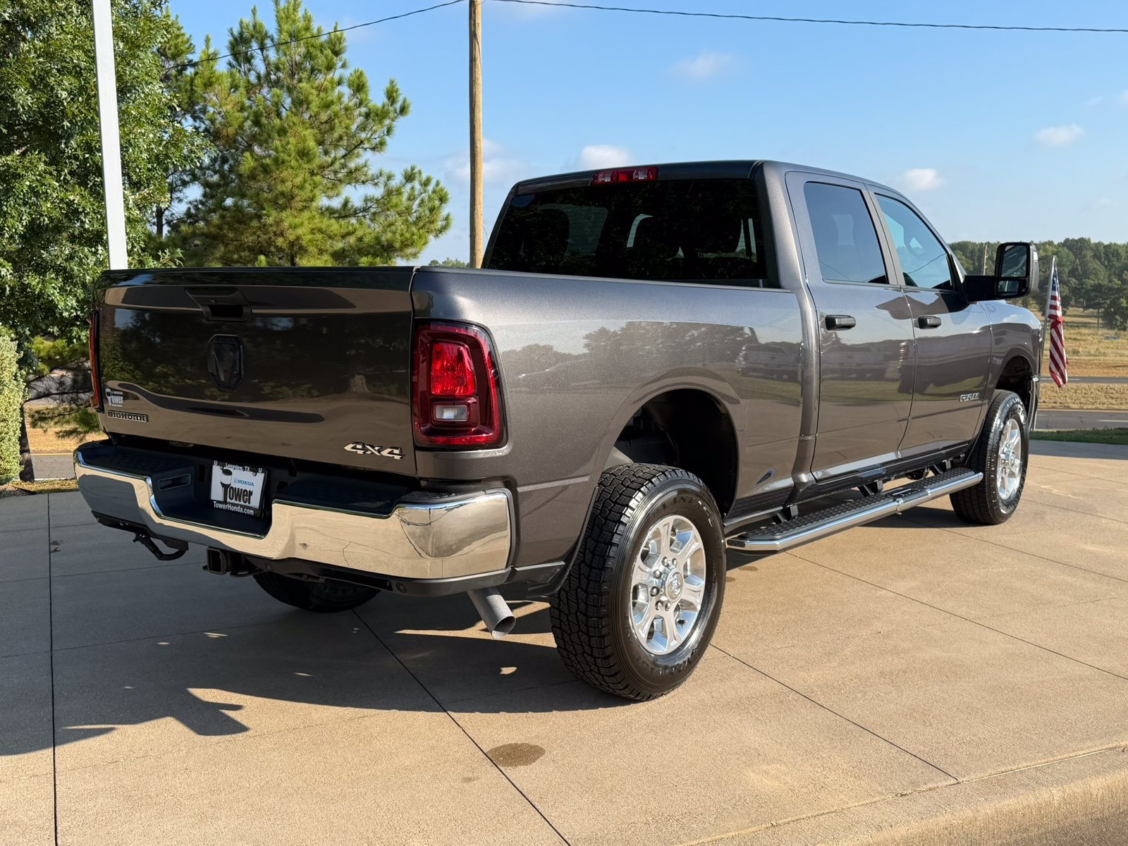 Used 2026 RAM 2500 Big Horn AWD/4WD image 6