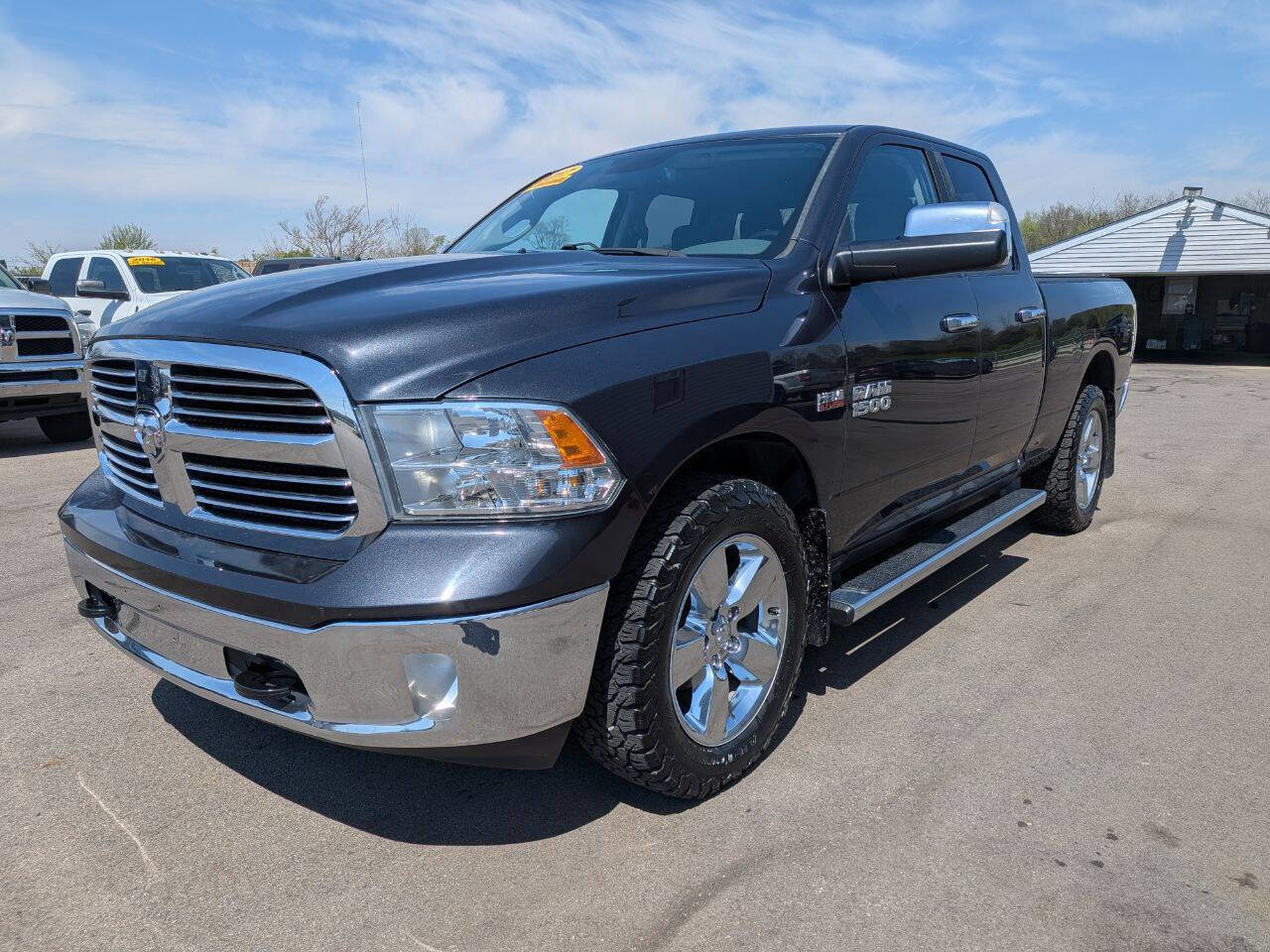 Used 2017 RAM 1500 Big Horn AWD/4WD image 2
