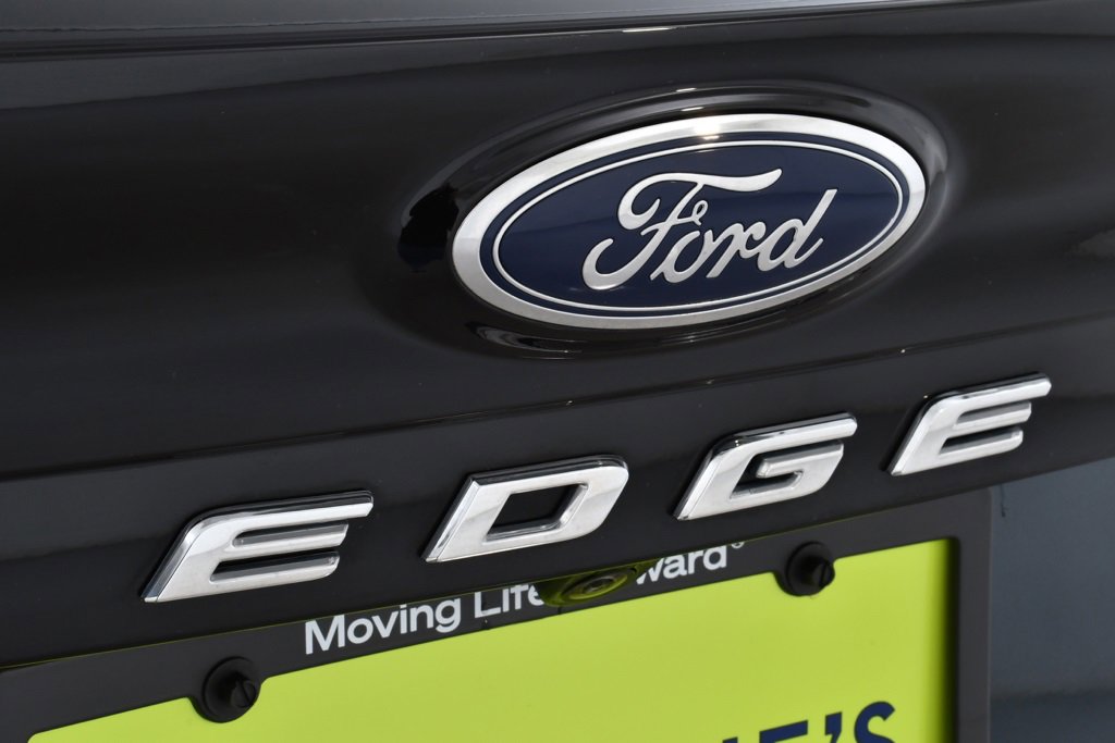 Used 2024 Ford Edge SEL w/ Convenience Package image 23