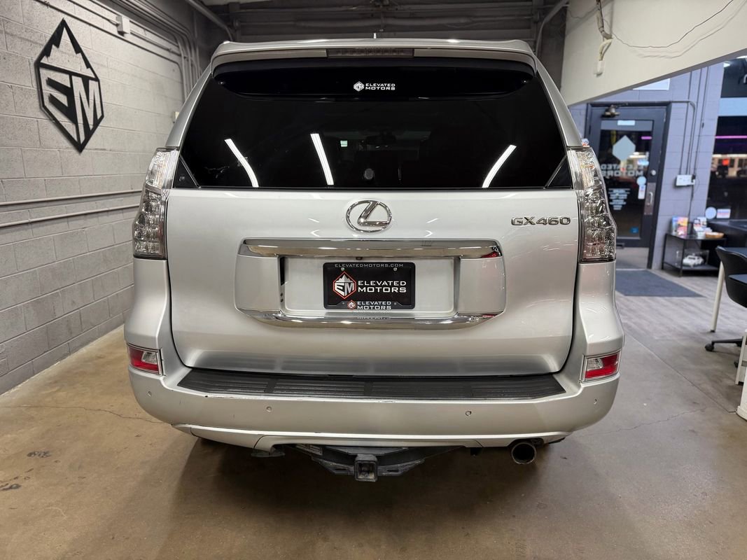 Used 2018 Lexus GX 460 Premium w/ Premium Package image 6