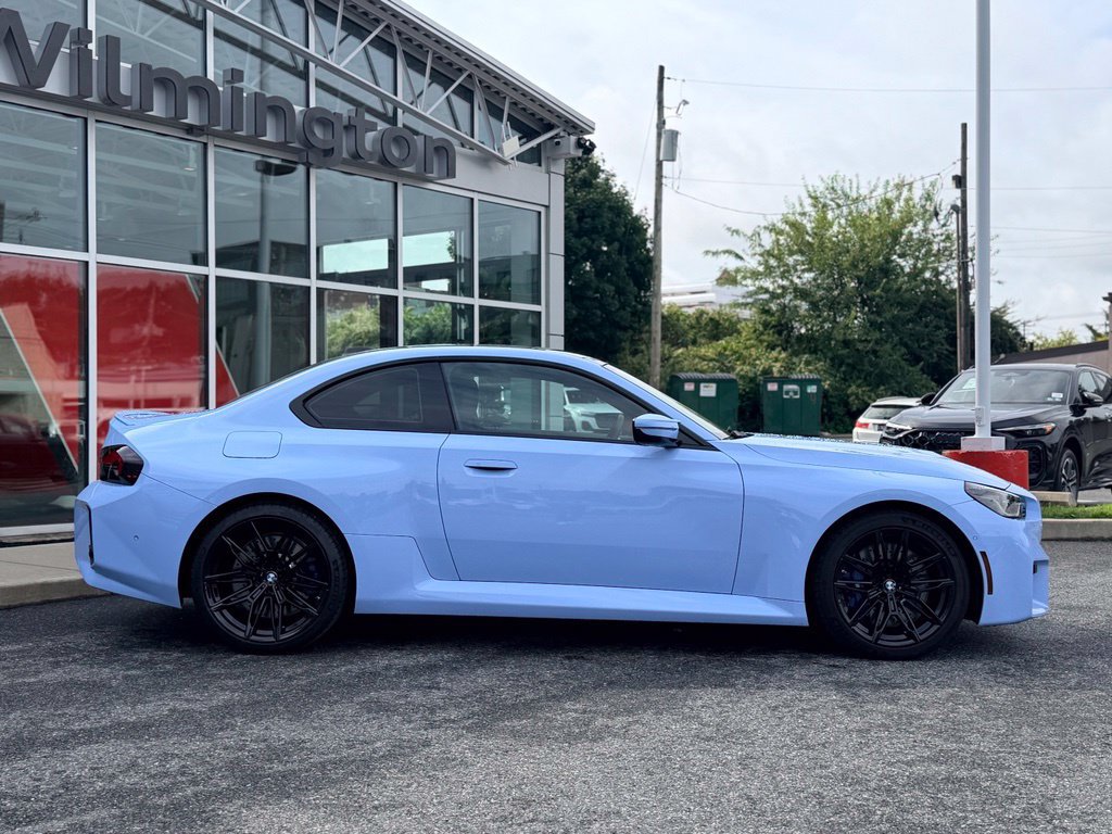 Used 2025 BMW M2 w/ Lighting Package RWD image 7