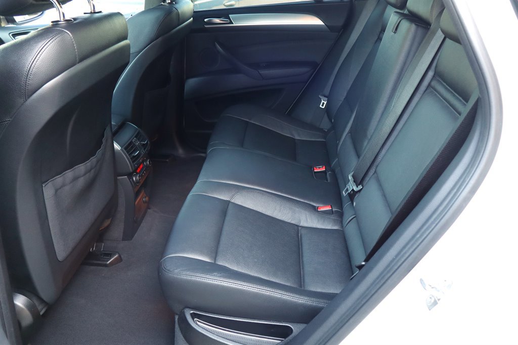 Used 2012 BMW X6 xDrive35i AWD/4WD image 18