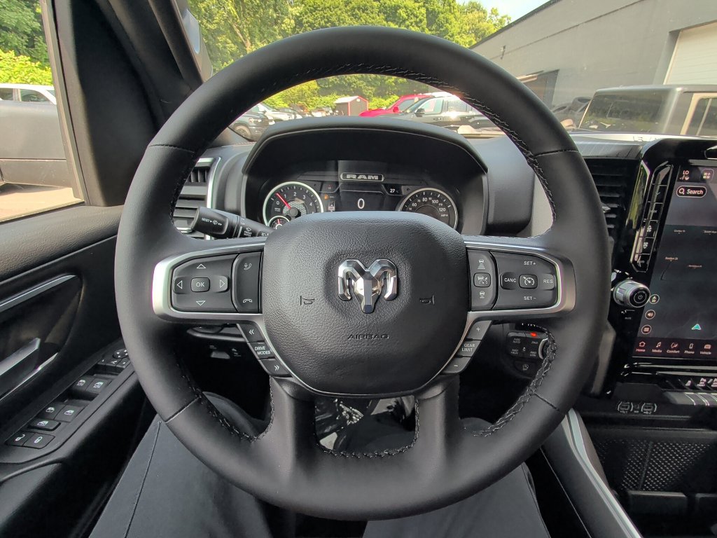 New 2026 RAM 1500 Big Horn AWD/4WD image 19