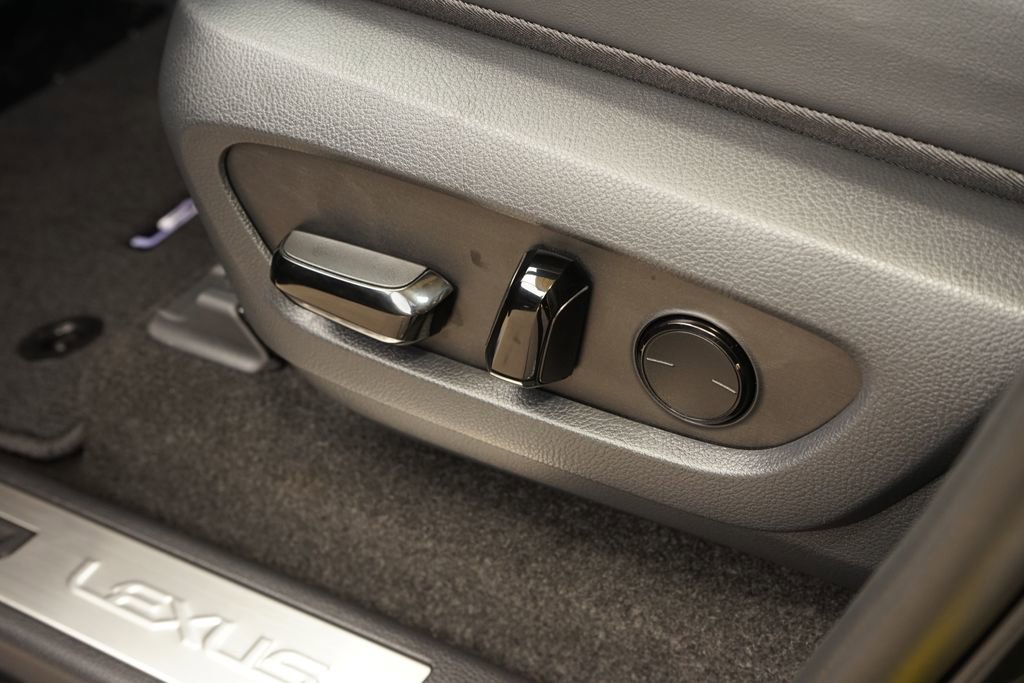 Used 2026 Lexus GX 550 image 26