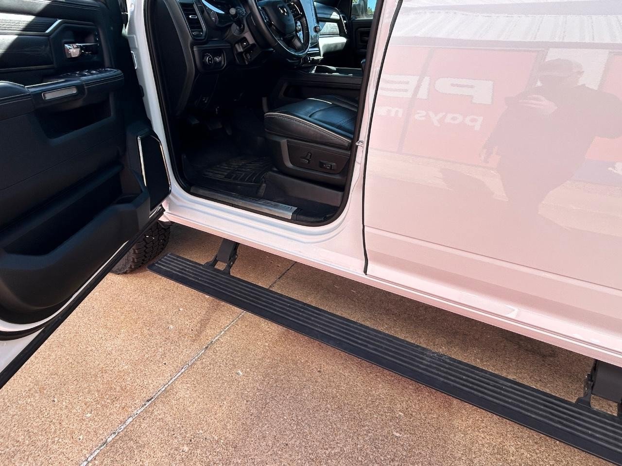 Used 2022 RAM 2500 Limited w/ Night Edition image 11