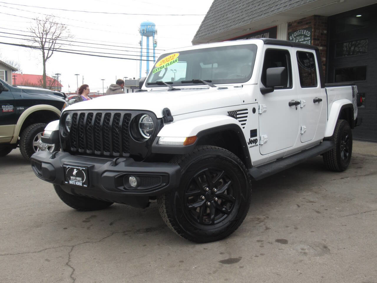 Used 2022 Jeep Gladiator Sport image 34