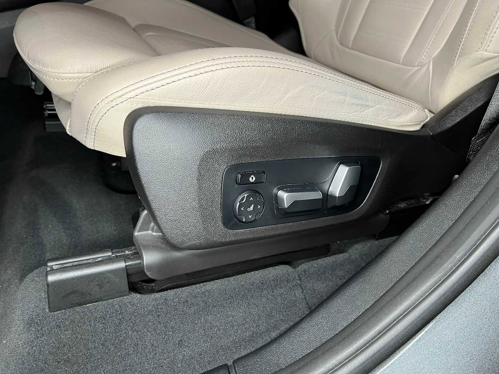 Used 2021 BMW X3 xDrive30i w/ Convenience Package AWD/4WD image 26