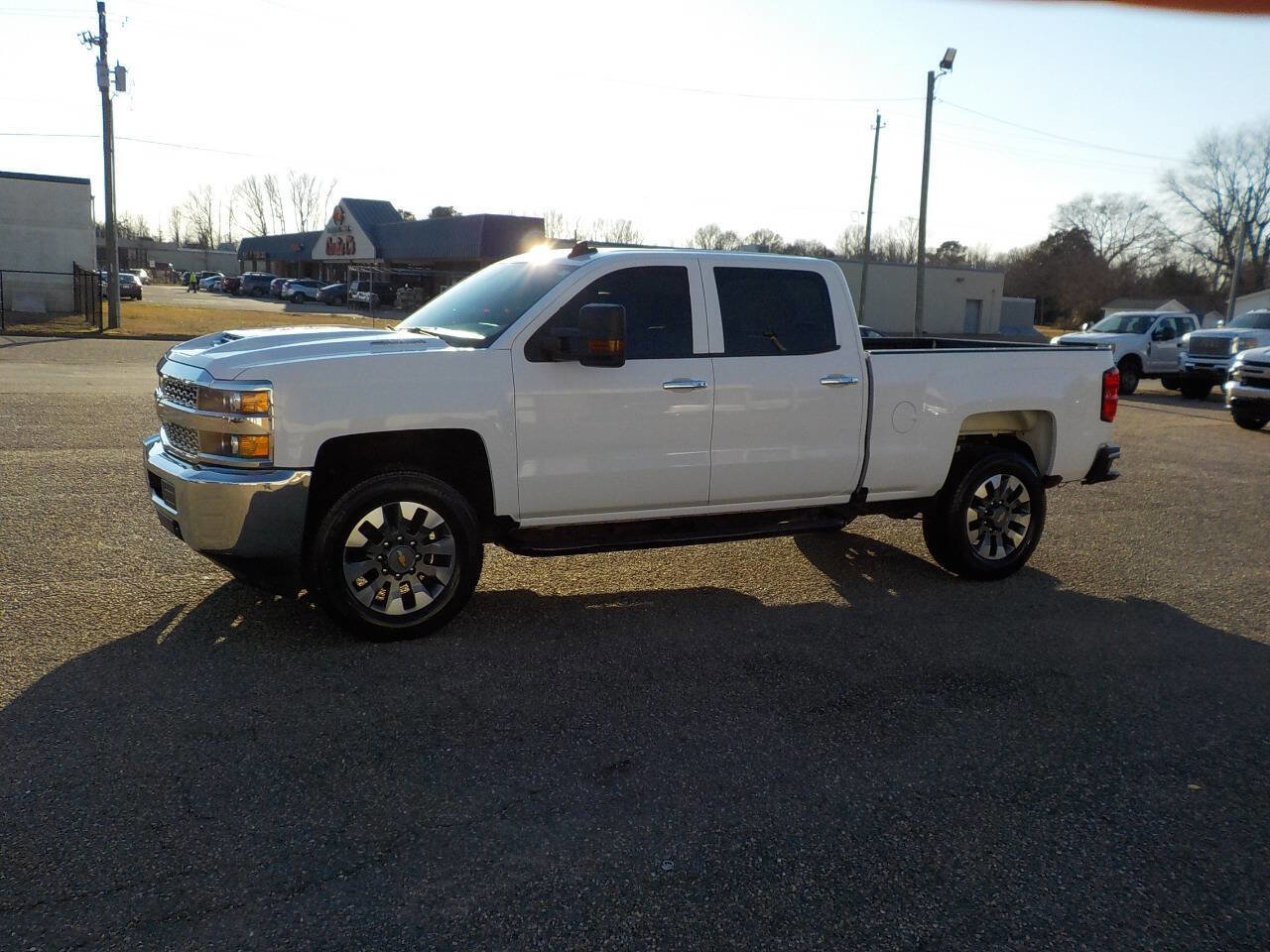 Used 2019 Chevrolet Silverado 3500 W/T w/ WT Fleet Convenience Package image 1