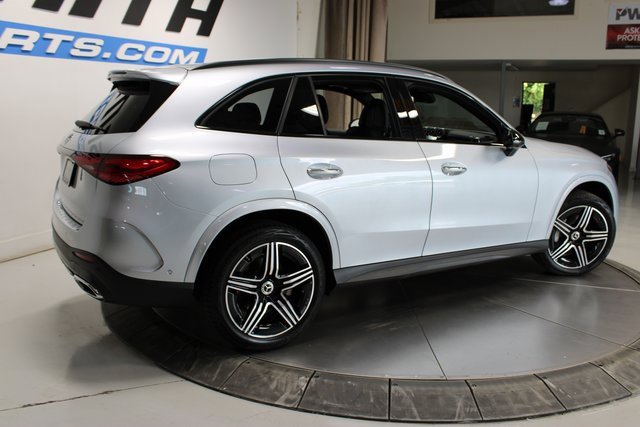 Used 2024 Mercedes-Benz GLC 300 image 7