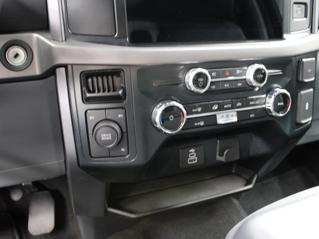 Used 2025 Ford F150 XLT w/ Equipment Group 301A Standard AWD/4WD image 47