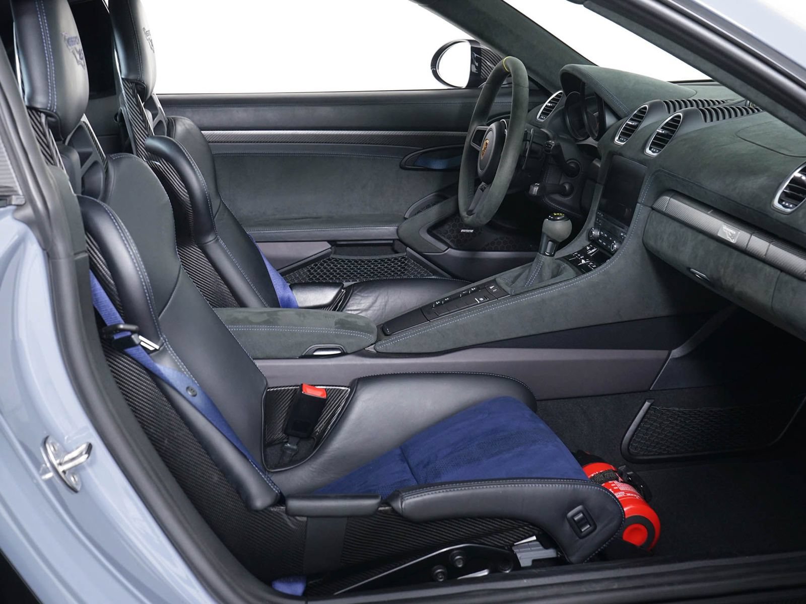Used 2023 Porsche 718 Cayman GT4 RS RWD image 27