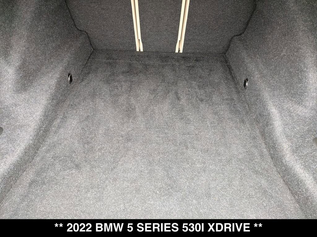 Certified 2022 BMW 530i xDrive w/ Premium Package AWD/4WD image 28
