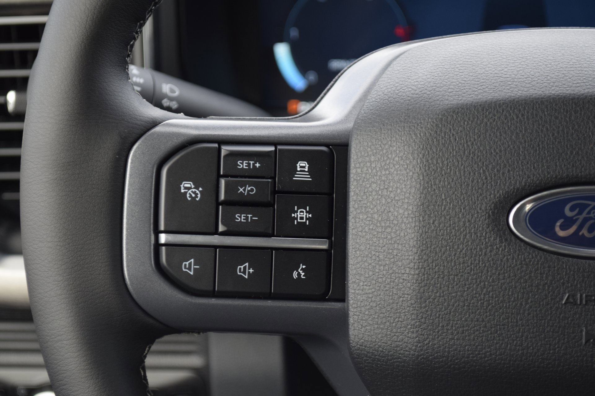 New 2026 Ford F350 Lariat image 9