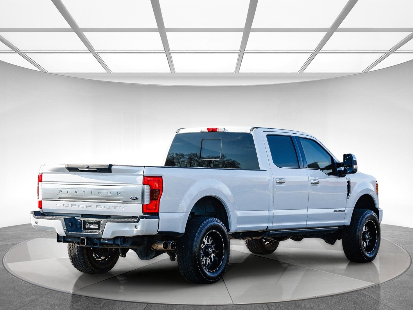 Used 2019 Ford F350 Platinum w/ Platinum Ultimate Package image 4
