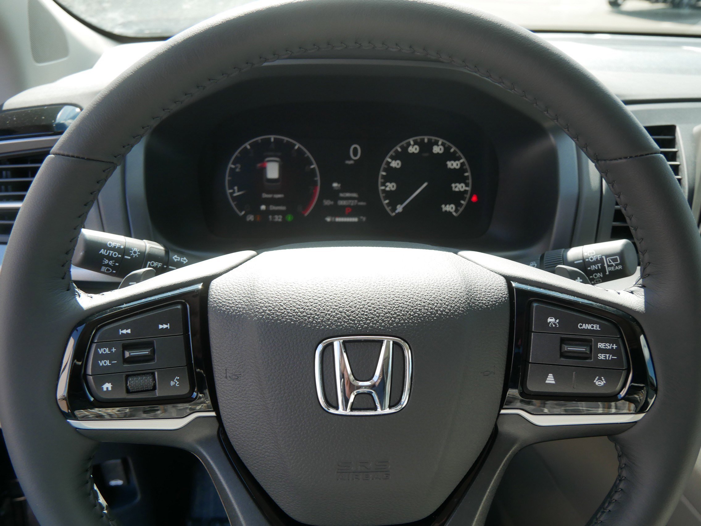 Certified 2026 Honda Odyssey Touring image 25