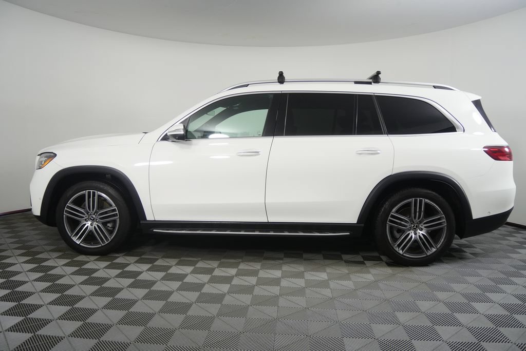Used 2024 Mercedes-Benz GLS 450 4MATIC image 6