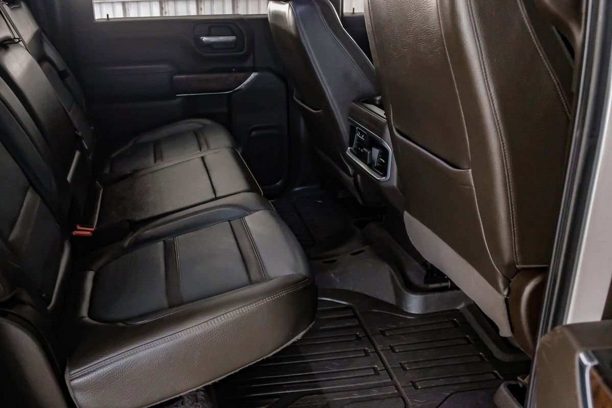 Used 2020 GMC Sierra 3500 Denali w/ Technology Package AWD/4WD image 34