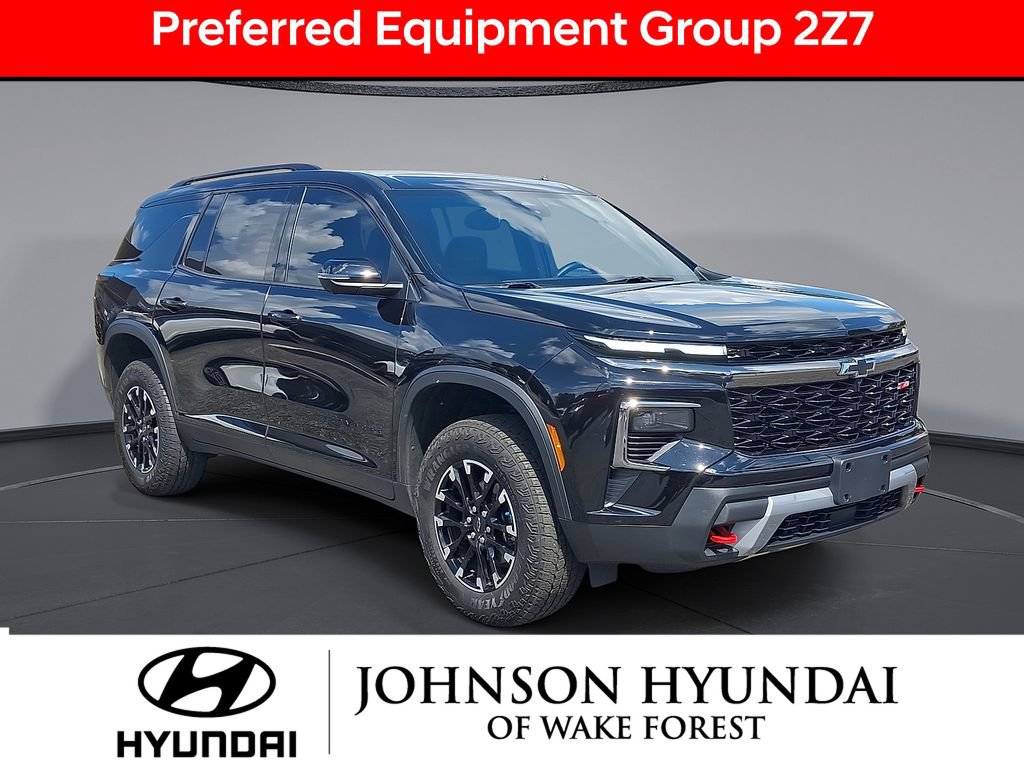 Used 2024 Chevrolet Traverse Z71 AWD/4WD image 1