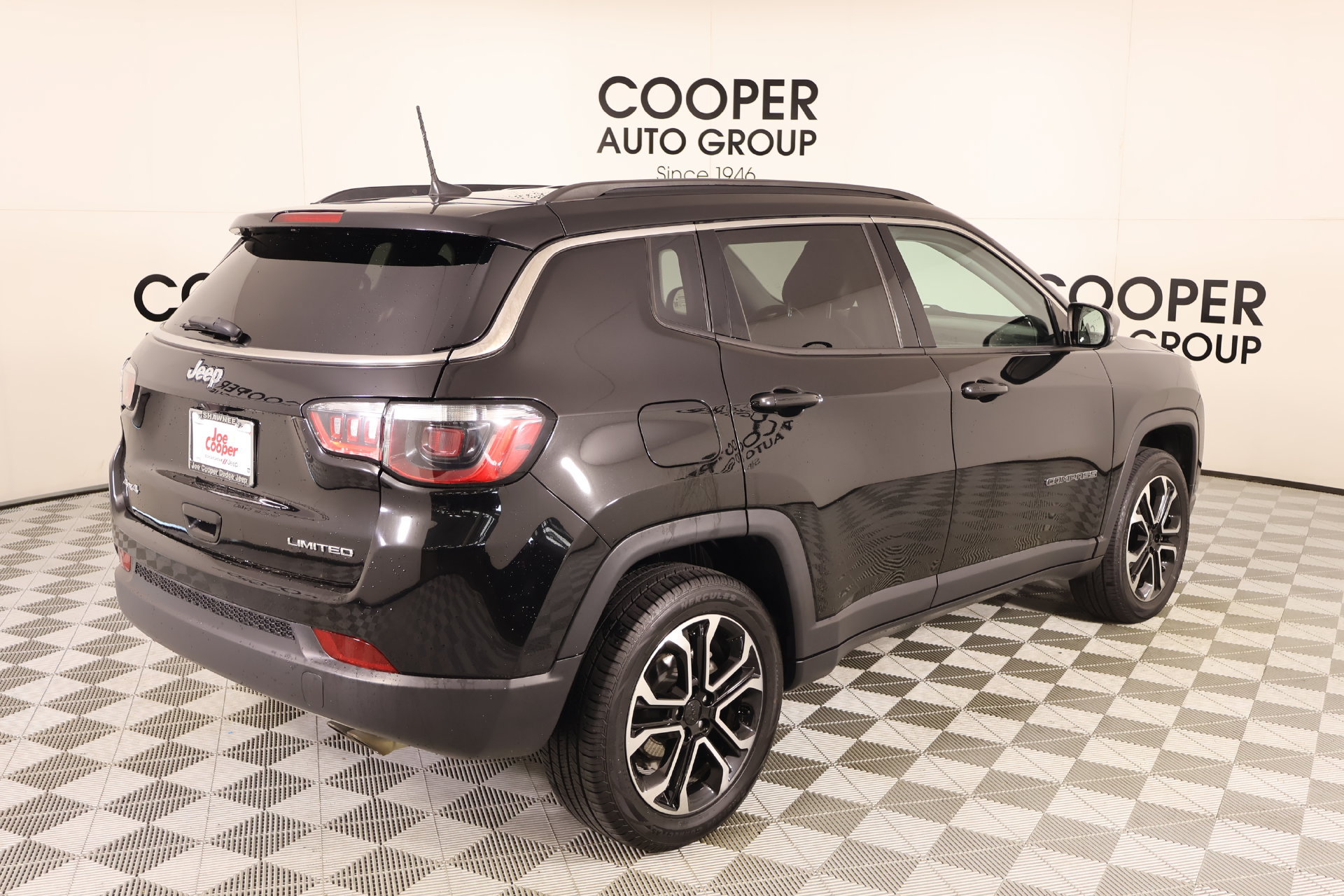 Used 2022 Jeep Compass Limited AWD/4WD image 20