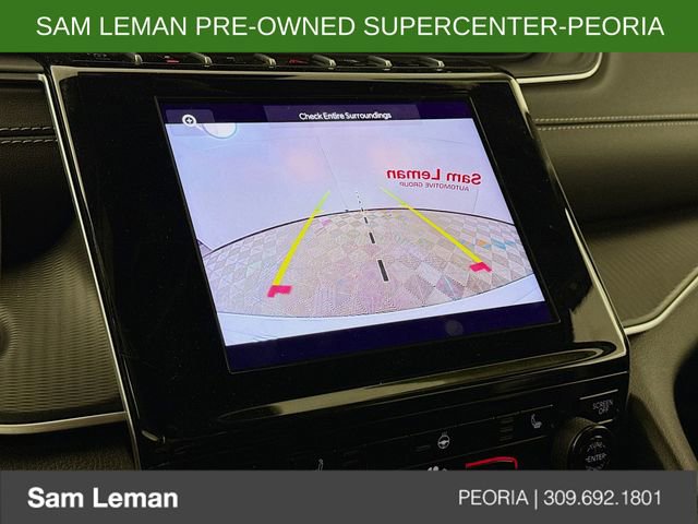 Used 2024 Jeep Grand Cherokee Altitude image 13