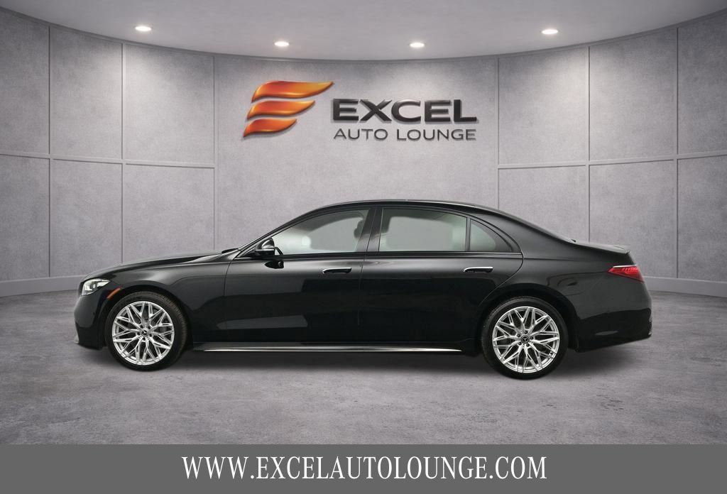 Used 2023 Mercedes-Benz S 500 4MATIC w/ AMG Line image 3
