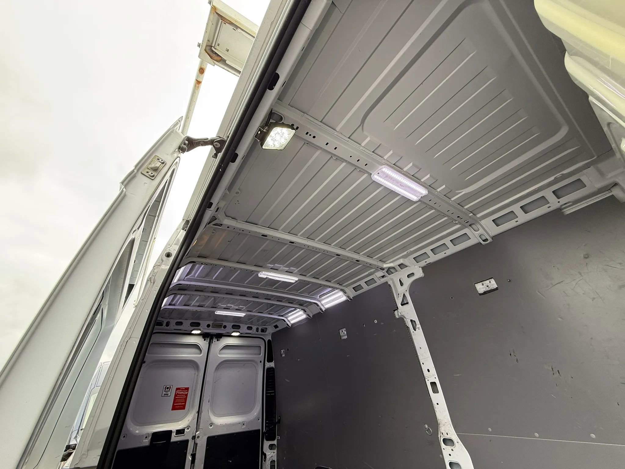Used 2019 RAM ProMaster 3500 w/ Premium Appearance Group FWD image 51