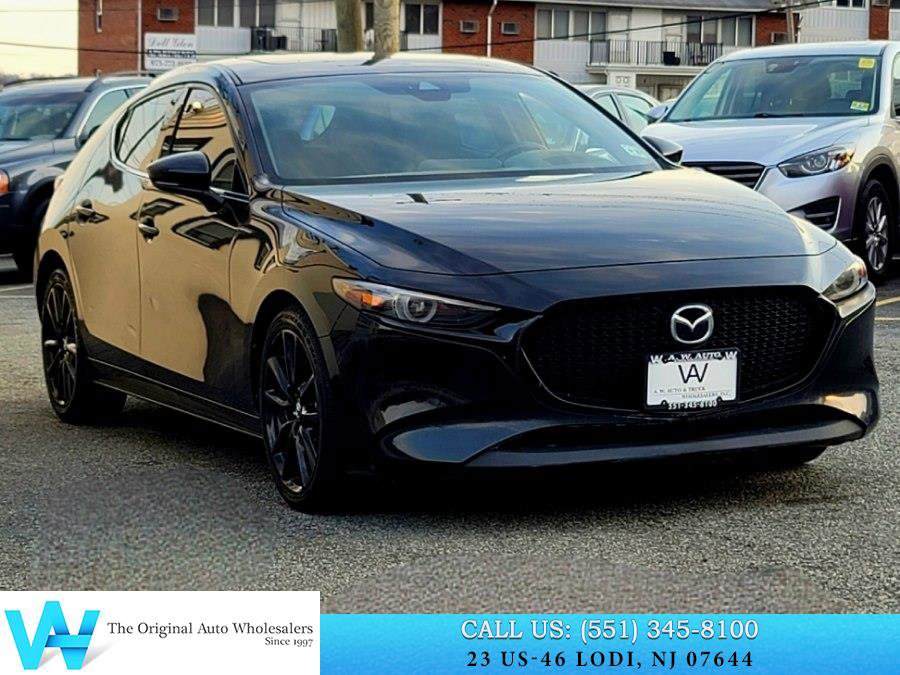 Used 2020 MAZDA MAZDA3 Hatchback w/ Premium Package image 1