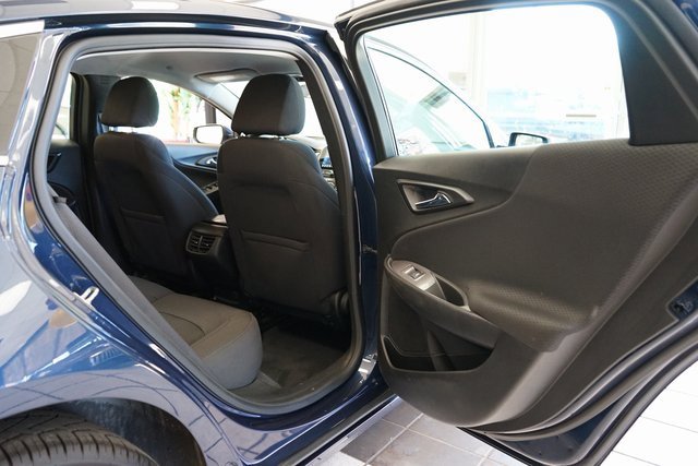 Used 2022 Chevrolet Malibu LT image 43