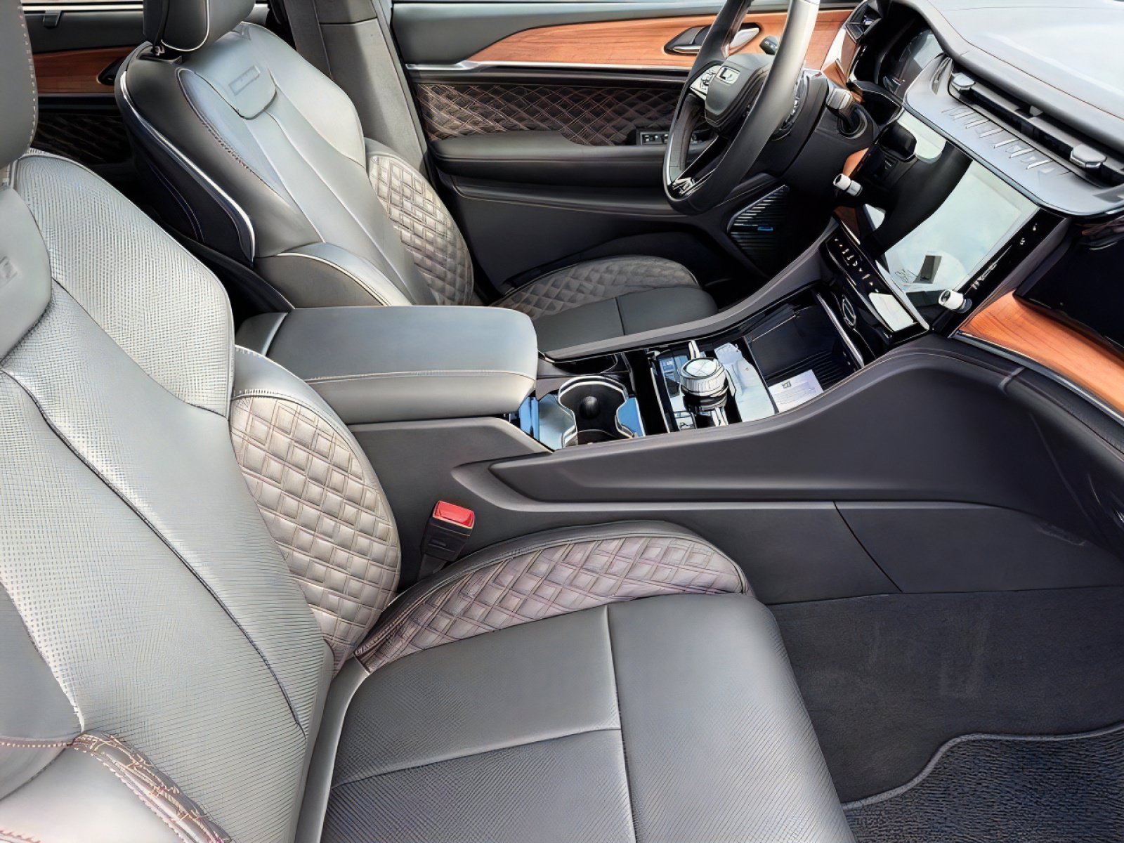 New 2027 Jeep Grand Cherokee Summit AWD/4WD image 10