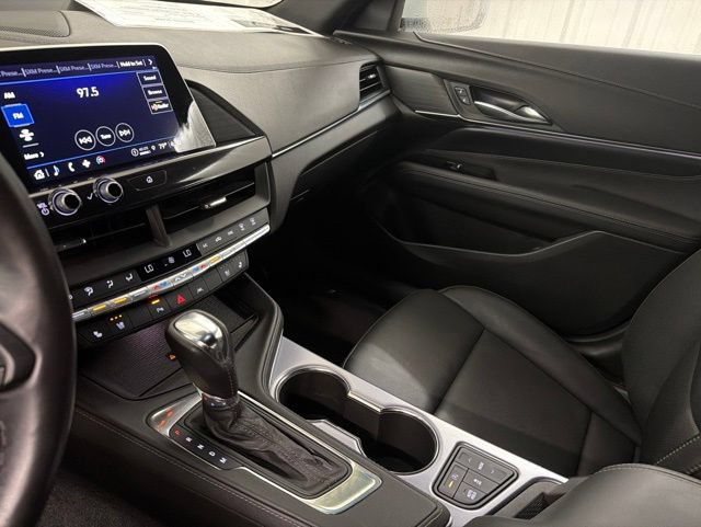 Used 2026 Cadillac CT4 Premium Luxury RWD image 31