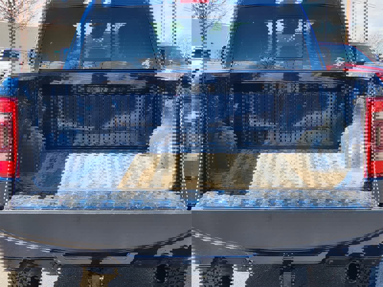 Used 2024 RAM 1500 Laramie image 29