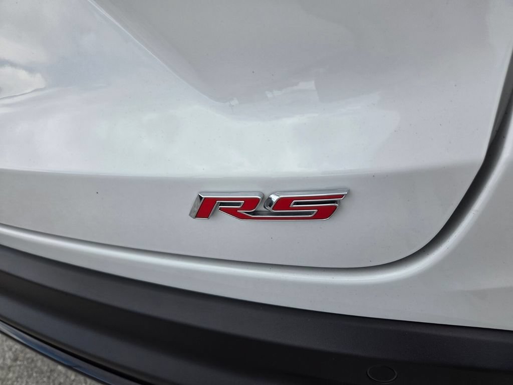 Used 2025 Chevrolet Trax RS w/ Driver Confidence Package FWD image 12