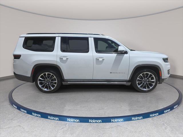 Used 2022 Jeep Wagoneer Series III w/ Premium Group I RWD image 5