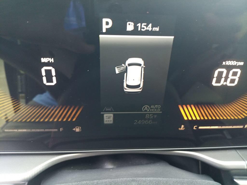Used 2026 Kia Sportage EX FWD image 20