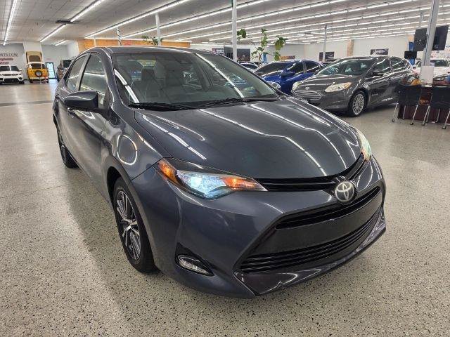 Used 2017 Toyota Corolla LE w/ LE Premium Package FWD image 4