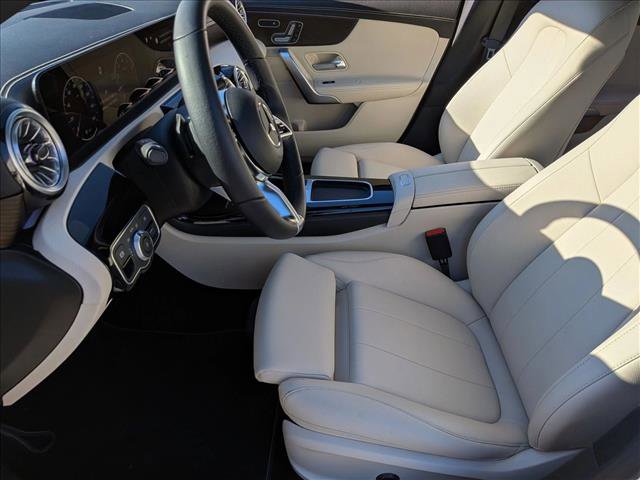 Certified 2025 Mercedes-Benz CLA 250 image 16