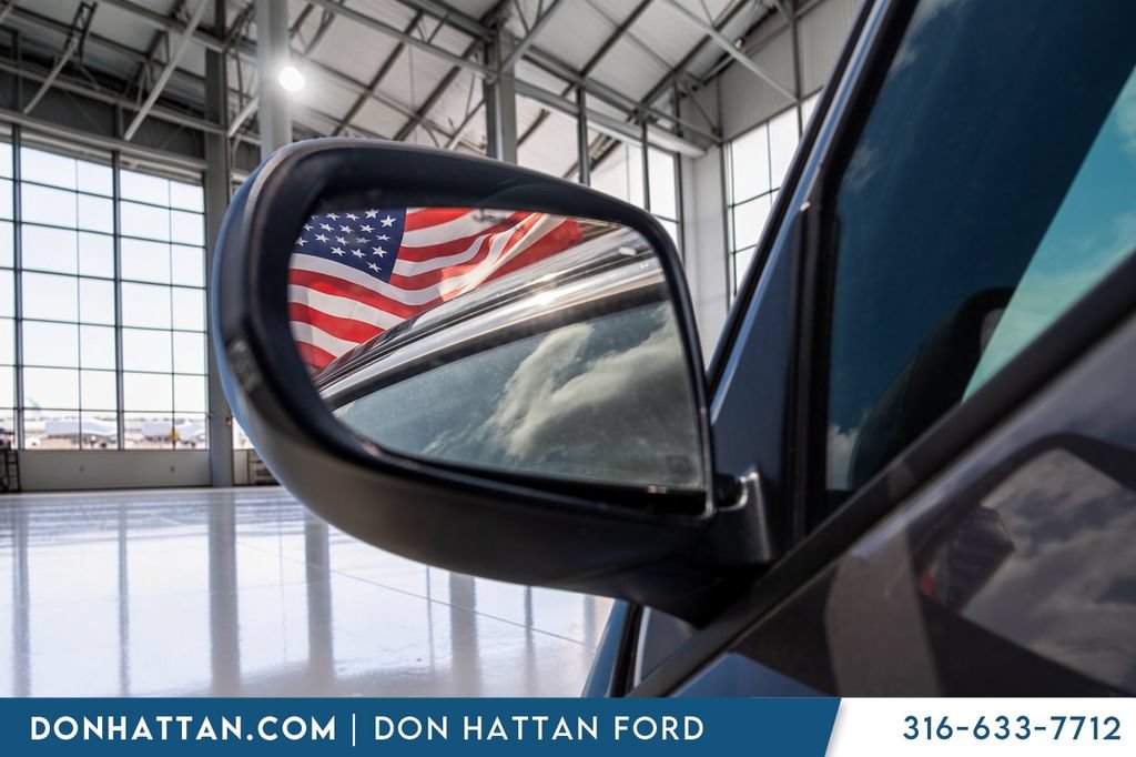Used 2024 Jeep Compass Limited AWD/4WD image 34