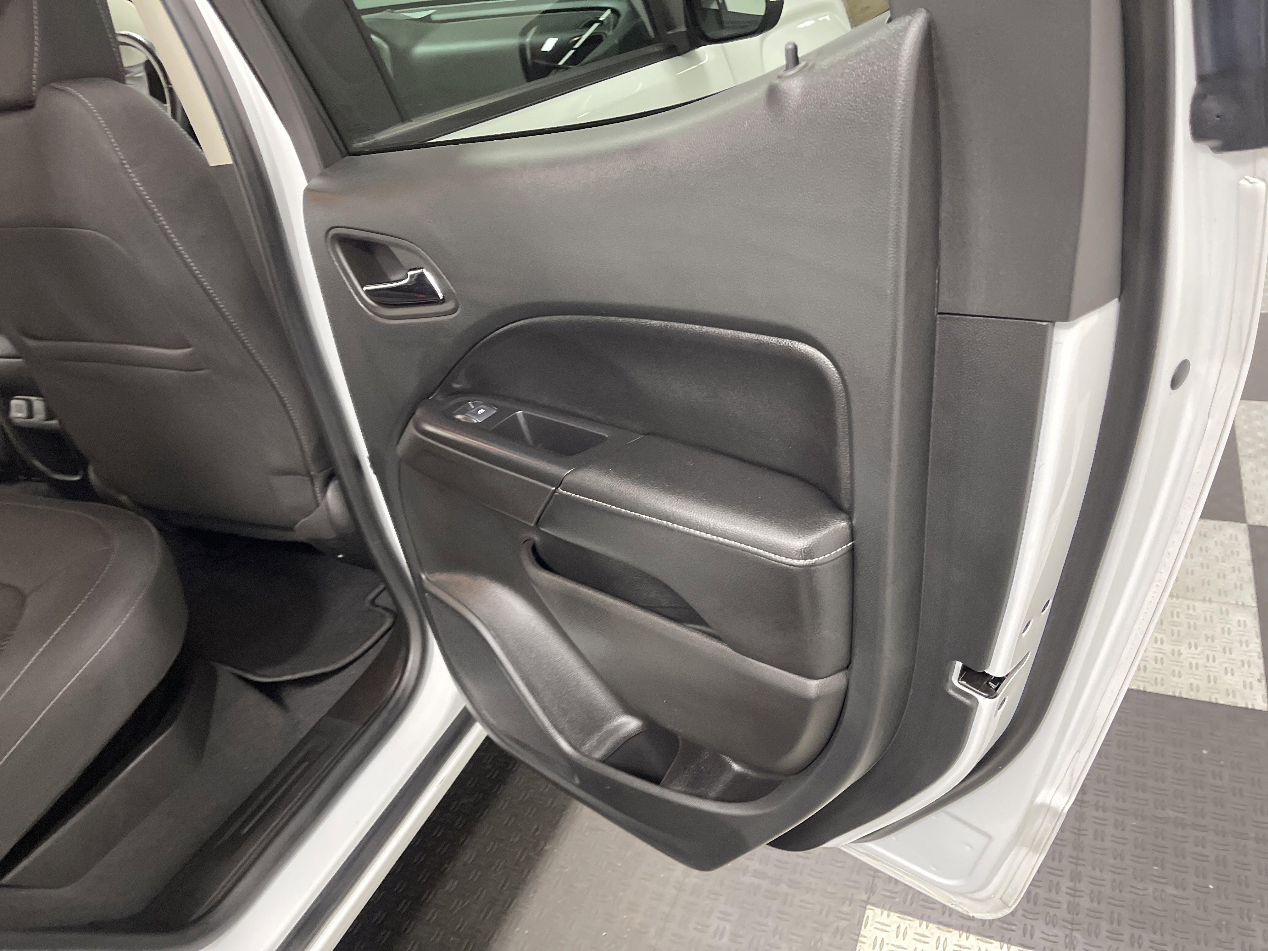 Used 2022 GMC Canyon Elevation w/ Trailering Package image 19