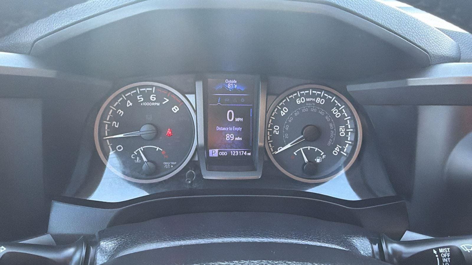 Used 2020 Toyota Tacoma TRD Sport AWD/4WD image 27