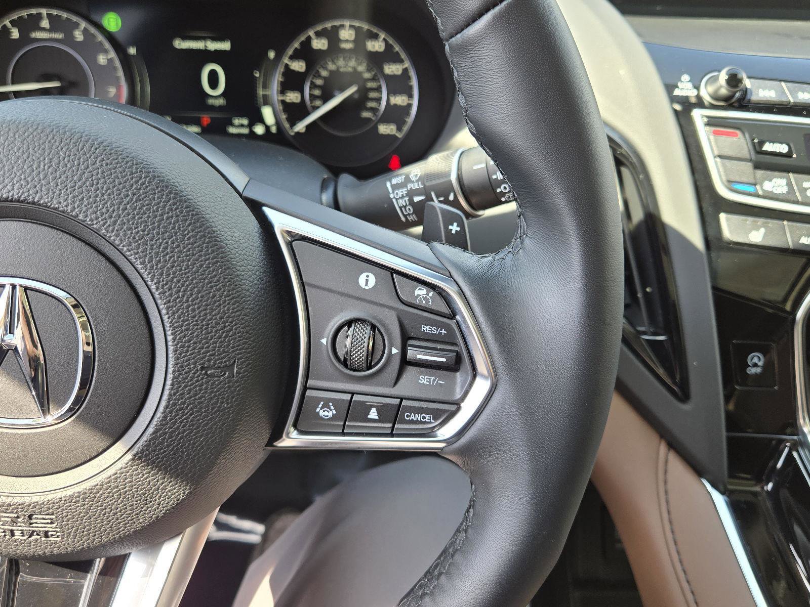 Used 2025 Acura RDX SH-AWD w/ Technology Package image 29