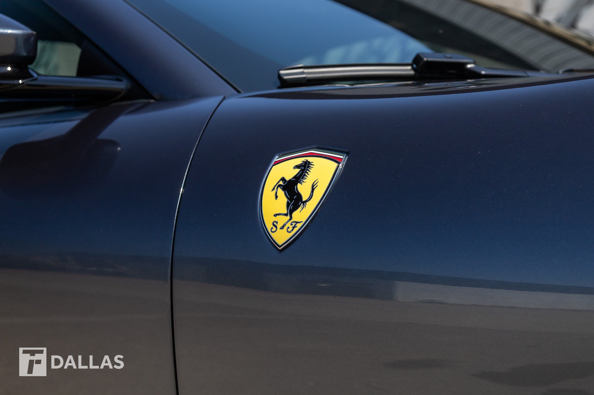 Used 2024 Ferrari Roma Spider RWD image 20