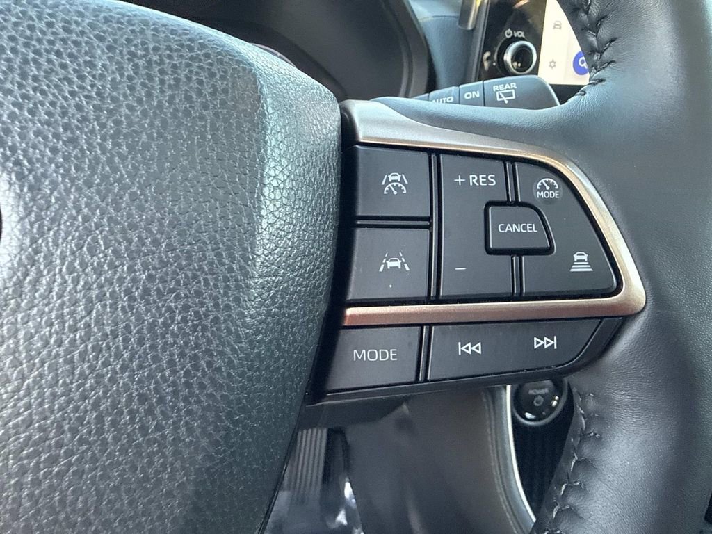 Used 2024 Toyota Grand Highlander AWD Hybrid image 39