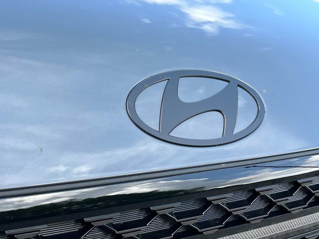 New 2025 Hyundai Santa Fe Calligraphy FWD image 11