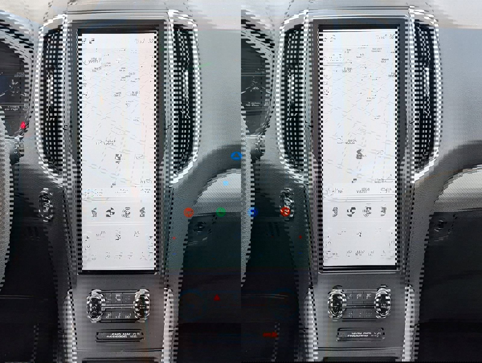 Used 2022 Ford Edge SEL w/ Sport Appearance Package image 17