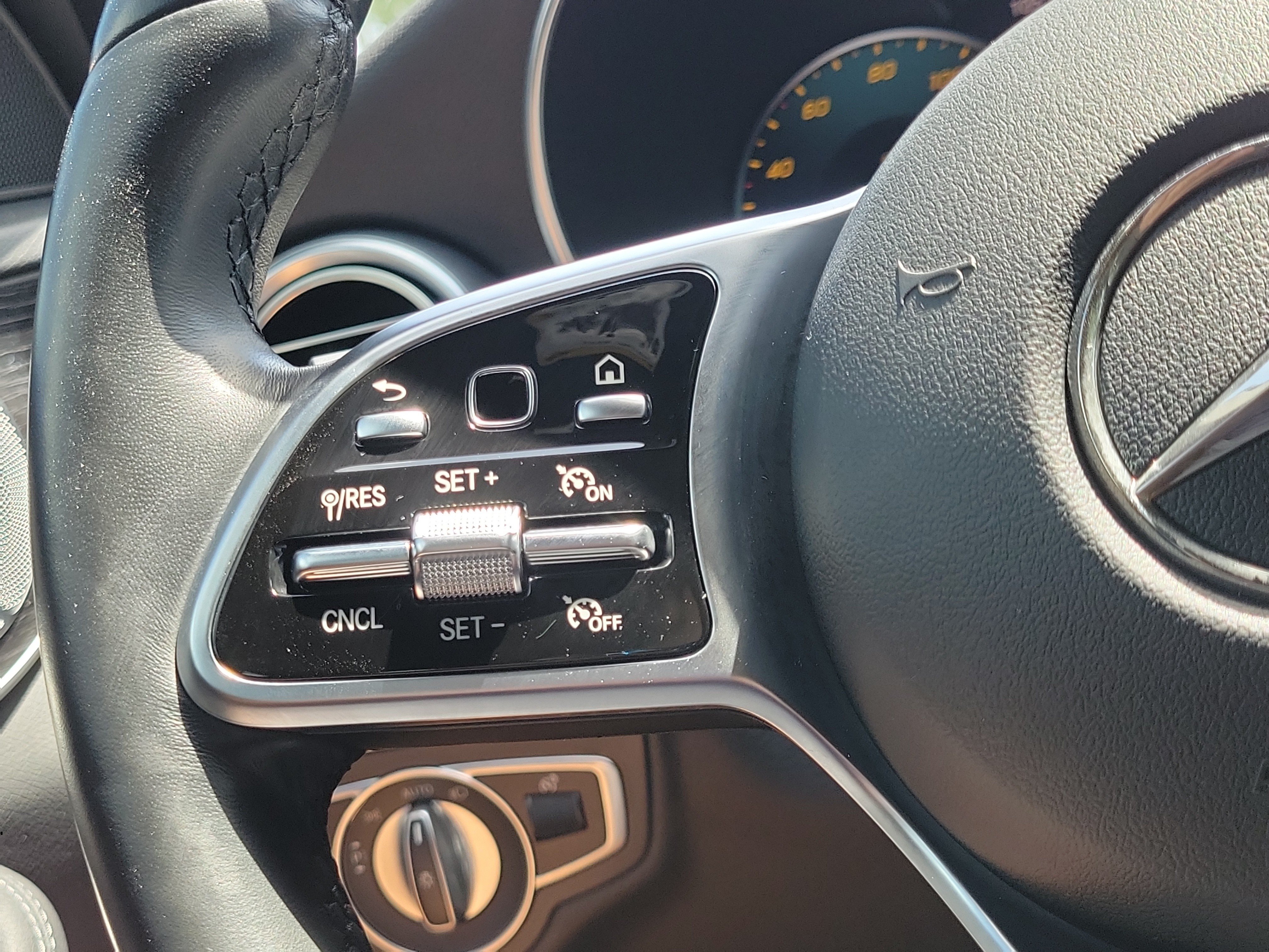 Used 2021 Mercedes-Benz C 300 4MATIC Sedan image 17